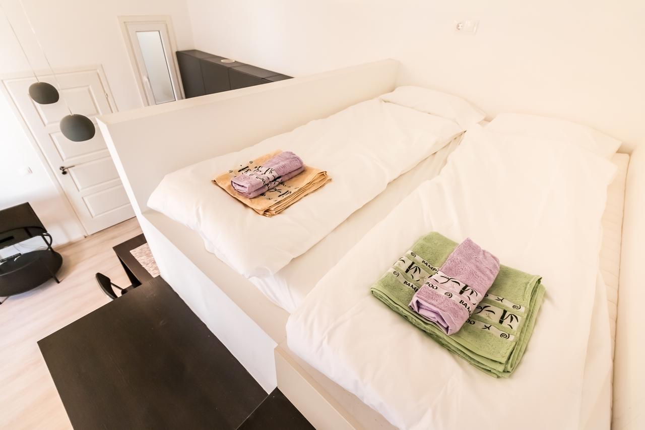 Mickey'S Flat Close To Budapest Whale Apartment Exterior photo